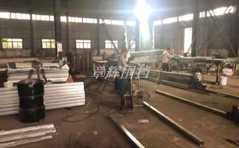 如何安裝pvc圍擋以確保穩(wěn)固性?(pvc圍擋安裝技巧) 如何安裝pvc圍擋以確保穩(wěn)固性?(pvc圍擋安裝技巧)