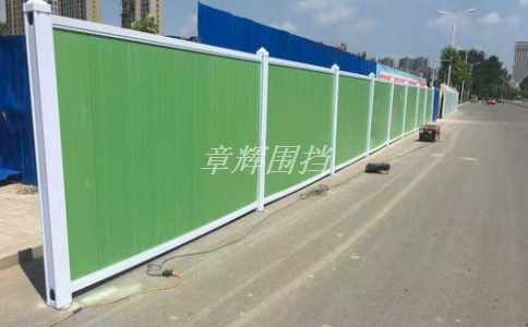 噴涂和烤漆兩種表面處理方式價格差距大嗎？（比較pvc圍擋噴涂和烤漆表面處理的價格）