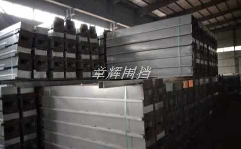 金屬圍擋的維護方法是什么? 金屬圍擋的維護方法是什么?